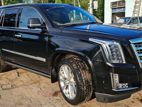 2019 Cadillac Escalade IV, чёрный, 6200000 рублей, вид 2