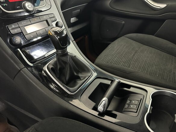 2012 Ford Galaxy II Рестайлинг, коричневый, 730000 рублей - вид 12