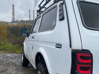 2001 Lada (ВАЗ) 2121 (4x4) I Рестайлинг, белый, 320000 рублей, вид 5