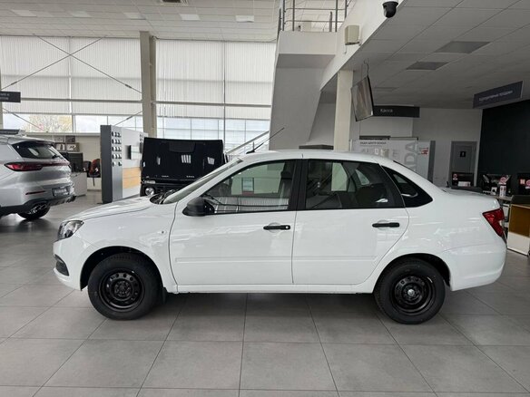 2026 Lada (ВАЗ) Granta I Рестайлинг, белый - вид 2