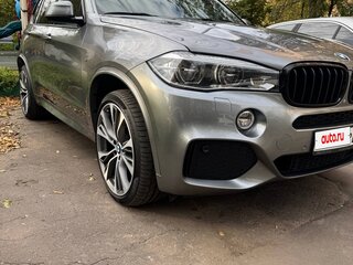2015 BMW X5 40d III (F15), серый, 3900000 рублей, вид 3