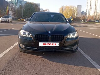 2013 BMW 5 серии 520i VI (F10/F11/F07), чёрный, 2200000 рублей, вид 2