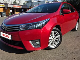 2013 Toyota Corolla XI (E160, E170, E180), красный, 1300000 рублей, вид 1