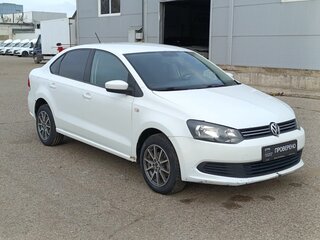 2014 Volkswagen Polo V, белый, 790000 рублей, вид 3