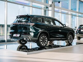2026 Tenet T8, зелёный, 3593700 рублей, вид 3