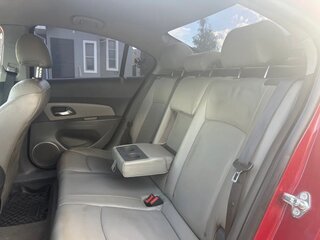 2010 Chevrolet Cruze I, красный, 680000 рублей, вид 5