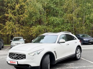 2011 Infiniti FX37 II (S51), белый, 1990000 рублей, вид 1