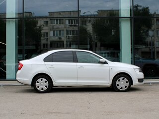 2015 Skoda Rapid I, белый, 640000 рублей, вид 4