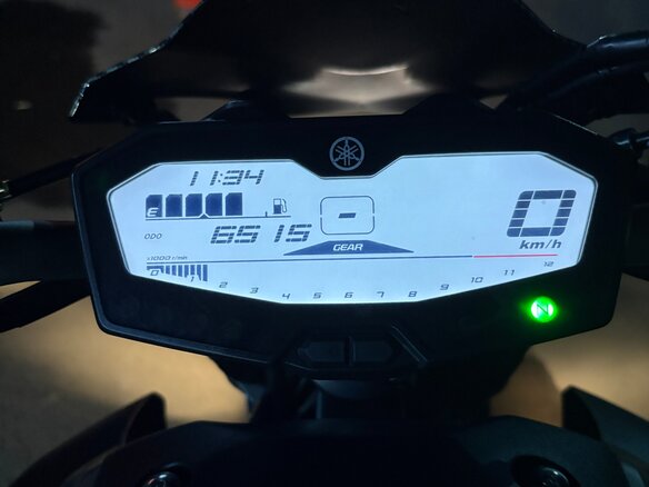 2015 Yamaha MT-07 (FZ-07), чёрный, 680000 рублей - вид 10