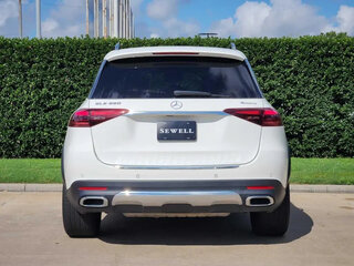 2023 Mercedes-Benz GLE 350 II (V167) Рестайлинг, белый, 5850000 рублей, вид 4