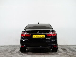 2017 Toyota Camry VII (XV50) Рестайлинг 2, чёрный, 2499000 рублей, вид 5