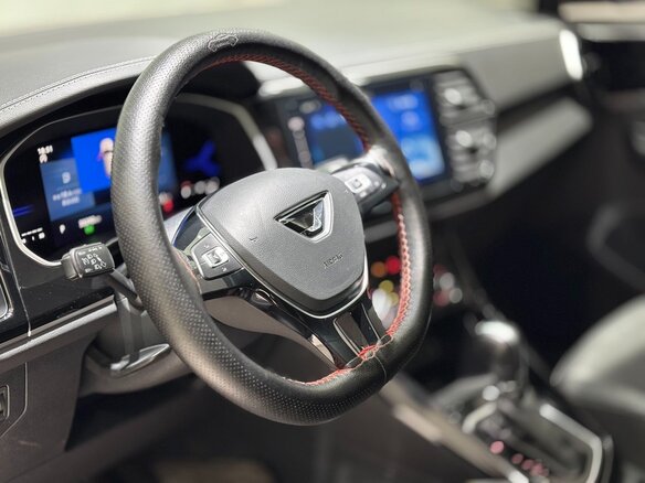 2022 Jetta VS7 I, серый, 1700000 рублей - вид 7