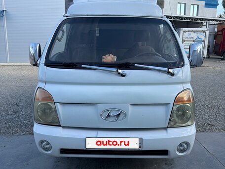2011 Hyundai Porter II, белый, 700000 рублей, вид 1