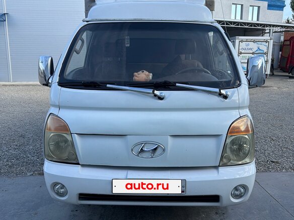 2011 Hyundai Porter II, белый, 650000 рублей