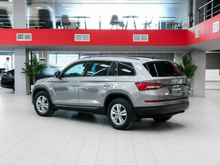 2018 Skoda Kodiaq I, бежевый, 2350000 рублей, вид 4