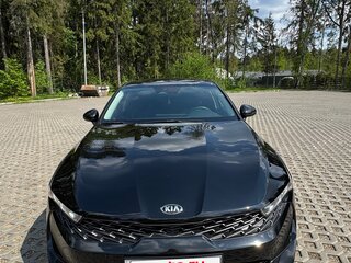 2020 Kia K5 III, чёрный, 2150000 рублей, вид 2