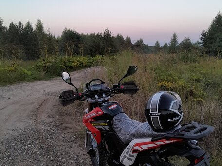 2024 Motoland Enduro 300, красный, 112000 рублей, вид 2