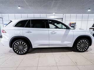 2026 Geely Monjaro I, белый, 4954990 рублей, вид 4