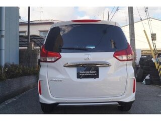 2023 Honda Freed II Рестайлинг, белый, 1469700 рублей, вид 5