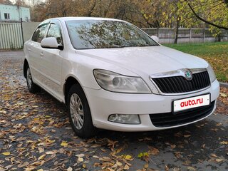2011 Skoda Octavia II (A5) Рестайлинг, белый, 510000 рублей, вид 1