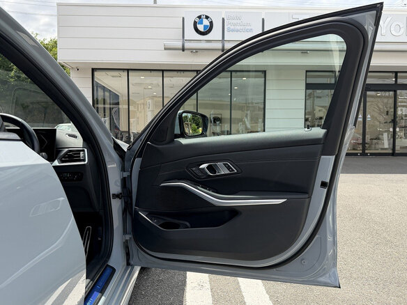 2023 BMW 3 серии 318i VII (G2x) Рестайлинг, серый, 2800000 рублей - вид 10