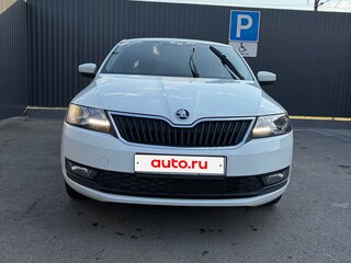 2017 Skoda Rapid I Рестайлинг, белый, 1350000 рублей, вид 2