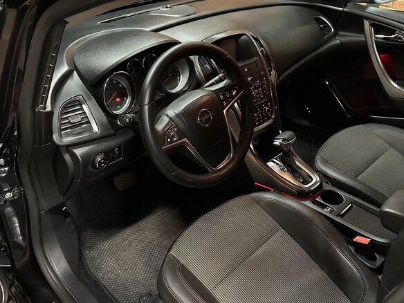 2011 Opel Astra J, чёрный, 560000 рублей - вид 9