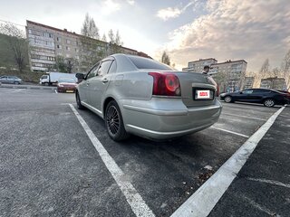 2006 Toyota Avensis II Рестайлинг, серебристый, 600000 рублей, вид 2