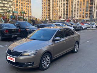 2017 Skoda Rapid I, бежевый, 1670000 рублей, вид 1