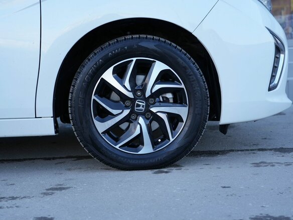 2016 Honda Stepwgn Spada V, белый, 1660000 рублей - вид 10