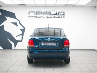2014 Volkswagen Polo V, синий, 719000 рублей, вид 4