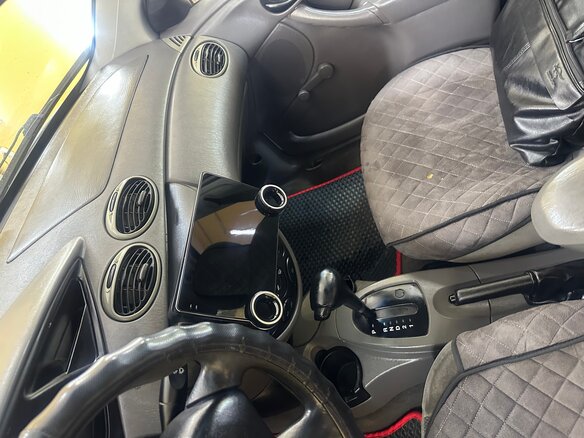 2003 Ford Focus I (North America), белый, 269000 рублей - вид 19