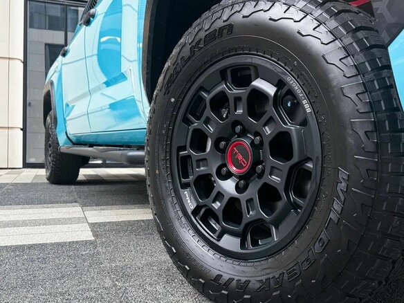 2026 Toyota Tundra Double Cab III, чёрный, 10900000 рублей - вид 23
