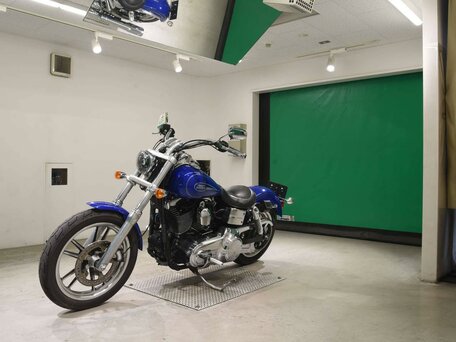 2008 Harley-Davidson Dyna Low Rider, синий, 777000 рублей, вид 4