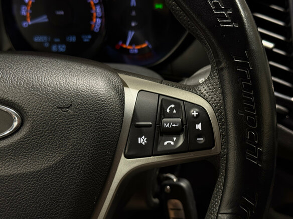 2020 Lada (ВАЗ) Vesta SW I, белый, 950000 рублей - вид 14