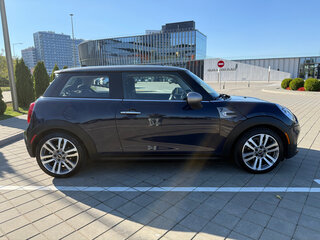 2017 Mini Hatch Cooper III (F55/F56), синий, 1700000 рублей, вид 5