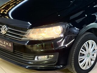 2016 Volkswagen Polo V Рестайлинг, чёрный, 1090000 рублей, вид 2