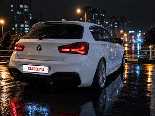 2015 BMW 1 серии 118i II (F20/F21) Рестайлинг, белый, 1550000 рублей, вид 1