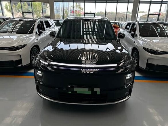 2026 Leapmotor D19 64 kWh, чёрный - вид 1