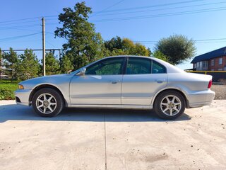 2003 Mitsubishi Galant VIII Рестайлинг, серебристый, 320000 рублей, вид 2