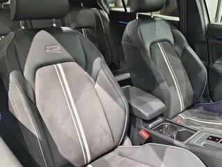 2023 Volkswagen Golf VIII, серый, 1780000 рублей, вид 5
