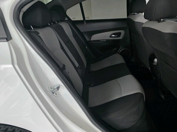 2012 Chevrolet Cruze I, белый - вид 12