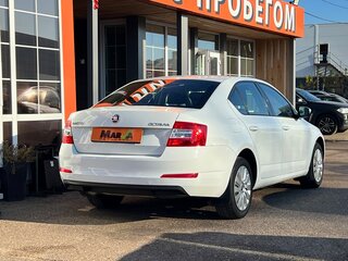 2016 Skoda Octavia III (A7), белый, 1499000 рублей, вид 2