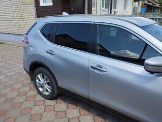 2018 Nissan X-Trail III Рестайлинг, серый, 1700000 рублей, вид 3