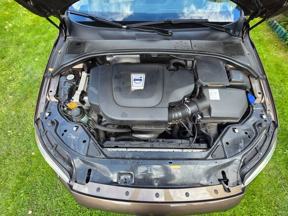 2012 Volvo XC70 II, коричневый, 2650000 рублей - вид 15