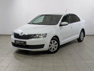 2019 Skoda Rapid I Рестайлинг, белый, 925000 рублей, вид 1