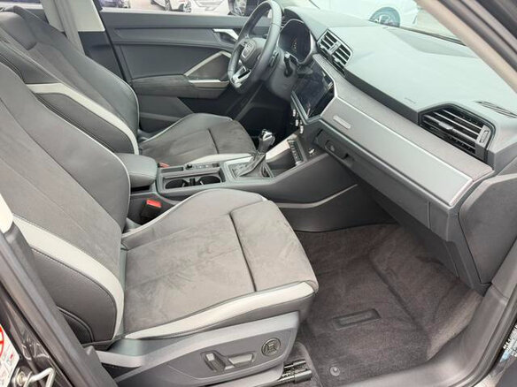 2022 Audi Q3 35 TFSI II (F3), серый, 2101000 рублей - вид 13