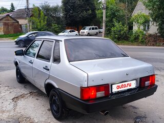 2004 Lada (ВАЗ) 21099, серебристый, 170000 рублей, вид 4