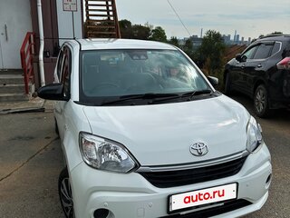 2019 Toyota Passo III Рестайлинг, белый, 790000 рублей, вид 2