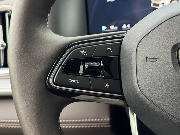 2026 Geely Monjaro I Рестайлинг 2 (China Market), голубой, 4090000 рублей - вид 22